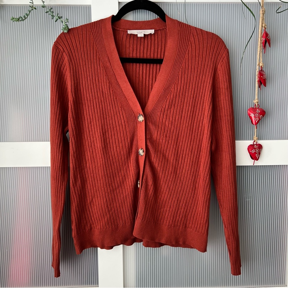 EUC LOFT Burnt Sienna Ribbed Sweater
